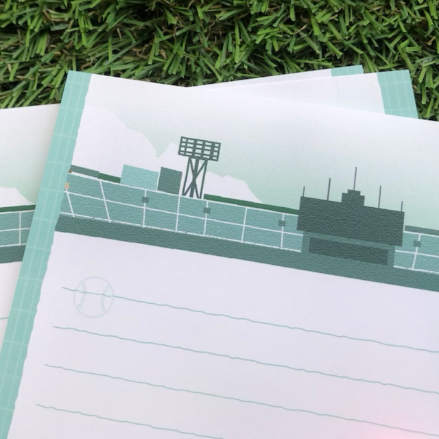 野球場のイラストが入った便箋です。ちょっとしたお便りやメッセージを書くのにおすすめサイズです。
